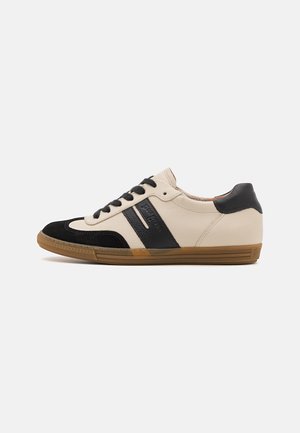 Paul Green Sneaker low - black/biscuit