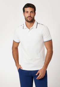 Guess KLASSISCHES - Poloshirt - weiß