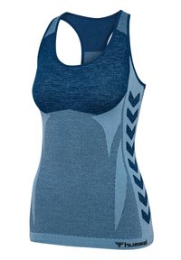 Blaues sportliches Tanktop mit einer strukturierten Oberfläche. Verfügt über einen Racerback-Stil, kontrastierende dunkelblaue Akzente und ein Logo am Saum.