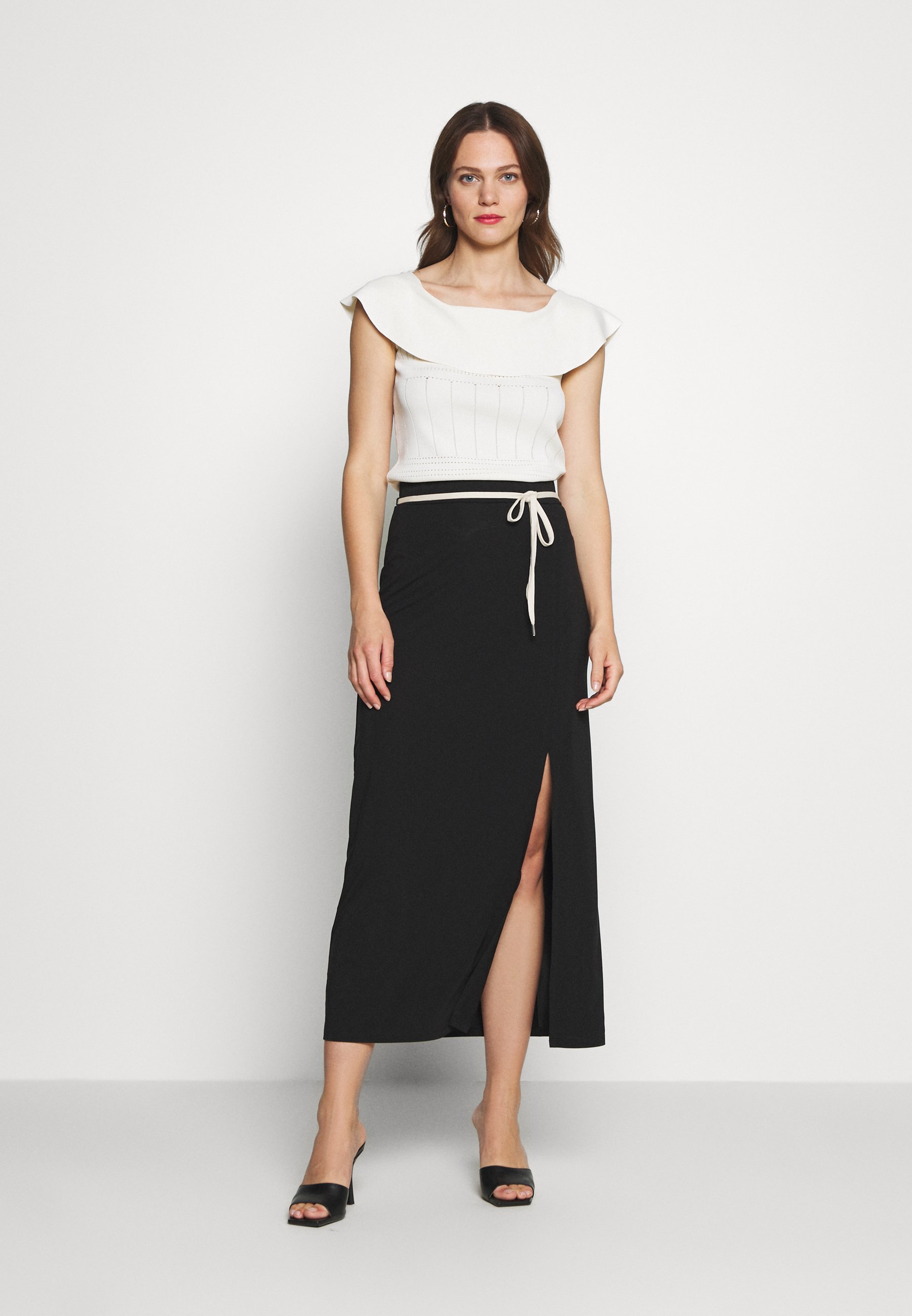 NAF NAF PUNTA T shirts med print milk Zalando.no NAF NAF PUNTA - T-shirts med print - milk