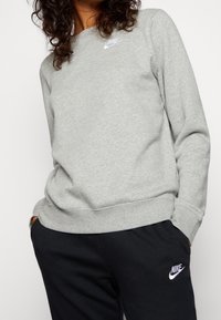 Nike Sportswear Mikina - grey