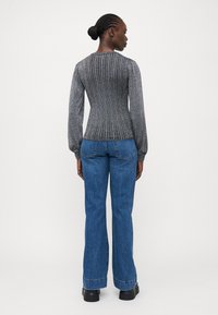 Vero Moda Tall VMTALIA O NECK  - Pulóver - black/silver-coloured