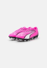 Puma Scarpe da calcio per terreni duri - pink