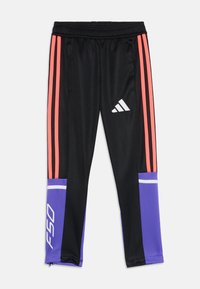Δεν επιλέχθηκε, black/solar purple/white
