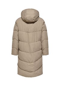 Beige vadderad jacka med huva, med kviltad design, långa ärmar och midjelång modell, tillverkad av mjukt, texturerat tyg.