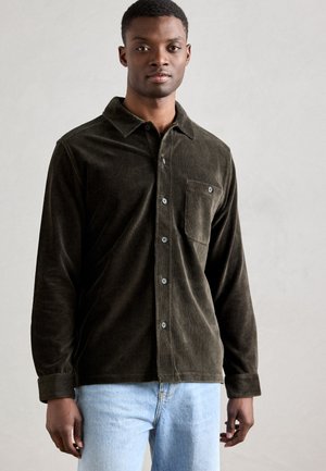 SHIRTS RELAXED FIT - Majica - pineneedle