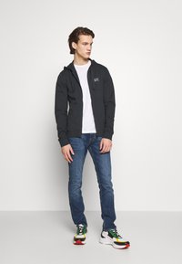 EA7 Emporio Armani Camisola com fecho - night blue