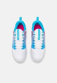 Sport shoes featuring a white mesh body with a blue and pink gradient design, flat white laces, and a padded blue collar.
