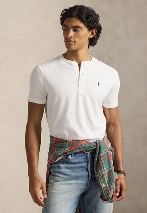 SLUB JERSEY SHORT-SLEEVE HENLEY SHIRT - Βασικό μπλουζάκι - white