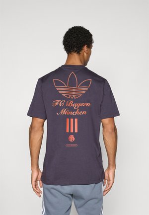 adidas Originals FC BAYERN ICON  - T-shirt print - aurora black