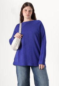 ONLY Carmakoma CARWILLY - Wide Leg - special blue grey denim