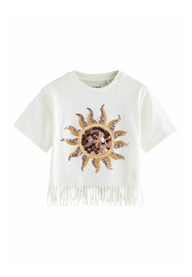 Vit kortärmad t-shirt med en solgrafik i paljetter, med gula strålar och fransar i nederkant. Mjuk bomullsmaterial.