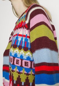 WEEKEND MaxMara Striktrøje - multi-coloured