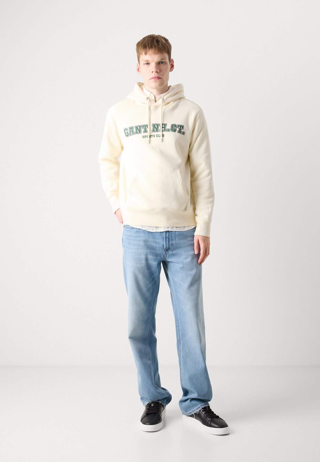 GRAPHIC HOODIE