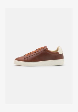 GANT MC JULIEN - Sneaker low - cognac