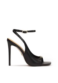 Zwarte leren hoge hak sandalen met een open teen, slanke enkelband en een juweelaccent op de gesp. Soepele textuur en gestroomlijnd ontwerp.