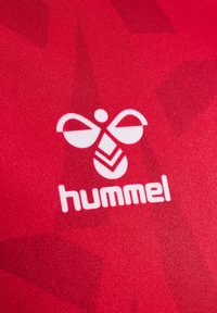 Hummel T-shirt till träning - lollipop