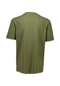 Olivgrön kortärmad t-shirt i bomull, med rund hals och rak nederkant. Inga synliga mönster eller detaljer.