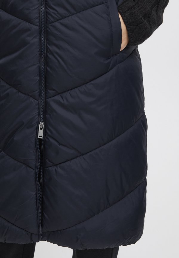 OXBolyn - Waistcoat - total eclipse4