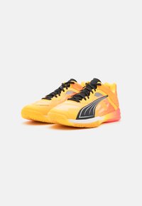 Puma ACCELERATE NITRO SQD - Scarpe da pallamano - sun stream/sunset glow/black