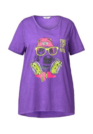Purple cotton t-shirt featuring a graphic of a dog wearing oversized yellow headphones and green glasses with the text "MAKE SOME NOISE."