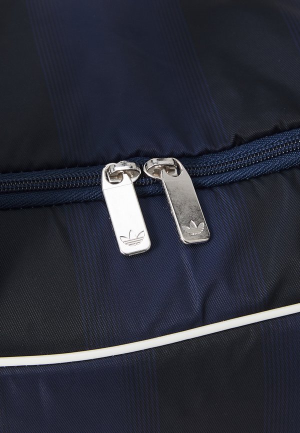 UNISEX - Sports bag - night indigo3