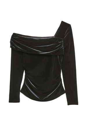 Zwarte lange mouwen top van glanzende stof, met een off-the-shoulder ontwerp, gerimpelde details en een aansluitende silhouet.