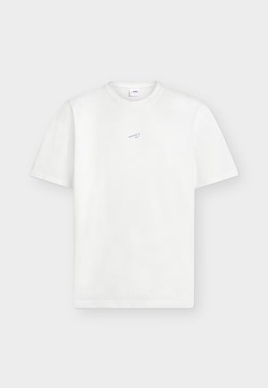 ARKK Copenhagen, BOXY TEE UNISEX - T-shirt imprimé - off-white
