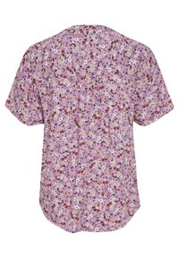 Blomstret bluse i lys lilla med korte ærmer, med rygskødet og samlede detaljer. Dekoreret med flerfarvede blomstermønstre.