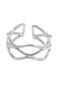 Anello aperto in argento con linee intrecciate e accenti triangolari, finitura liscia e design minimalista e geometrico.