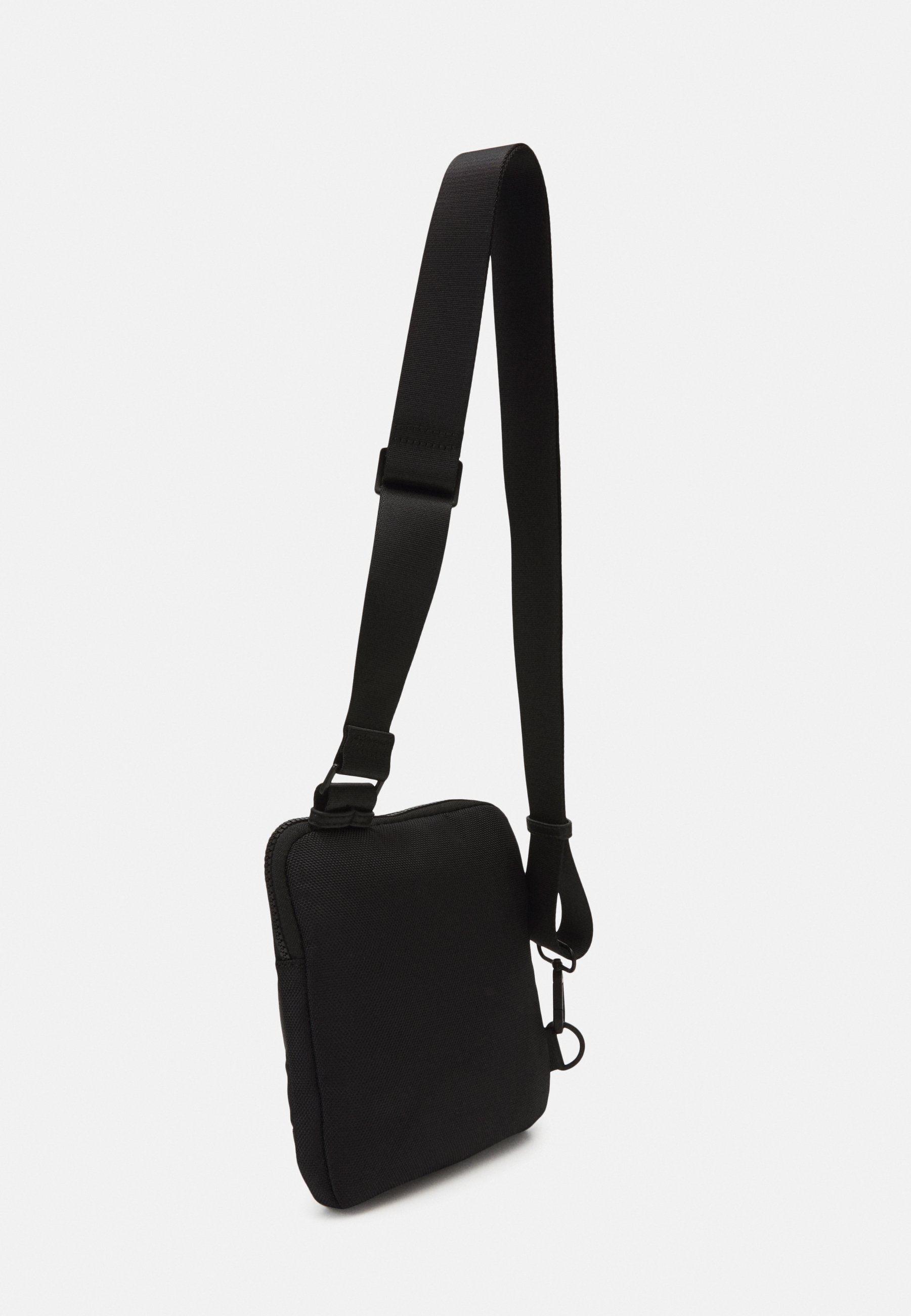 valentino bigfoot satchel
