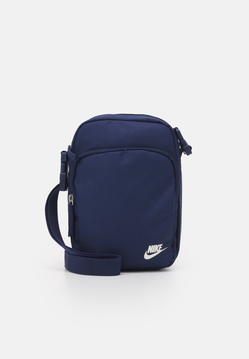 Nike Sportswear HERITAGE CROSSBODY UNISEX - Mala a tiracolo - midnight navy/midnight navy/sail