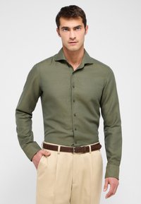 Eterna LINEN SHIRT - SLIM FIT - Camicia elegante - khaki