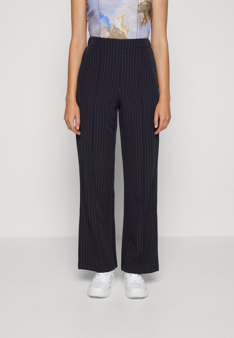Pcbozzy Hw Wide Striped Pants Sky Captain Aop Pinestripe