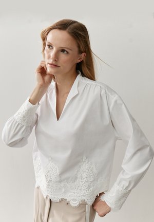 Bluse - weiß