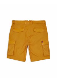 Gelbe Baumwoll-Cargo-Shorts mit zwei Seitentaschen, zwei Gesäßtaschen und Gürtelschlaufen. Glatte Textur und gerader Schnitt.