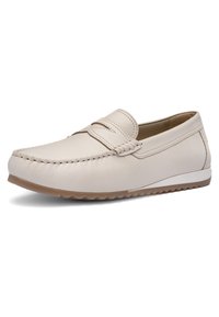 Béžový kožený mokasín s páskem na penny, kontrastním šitím a vroubkovanou hnědou gumovou podrážkou pro každodenní nošení.