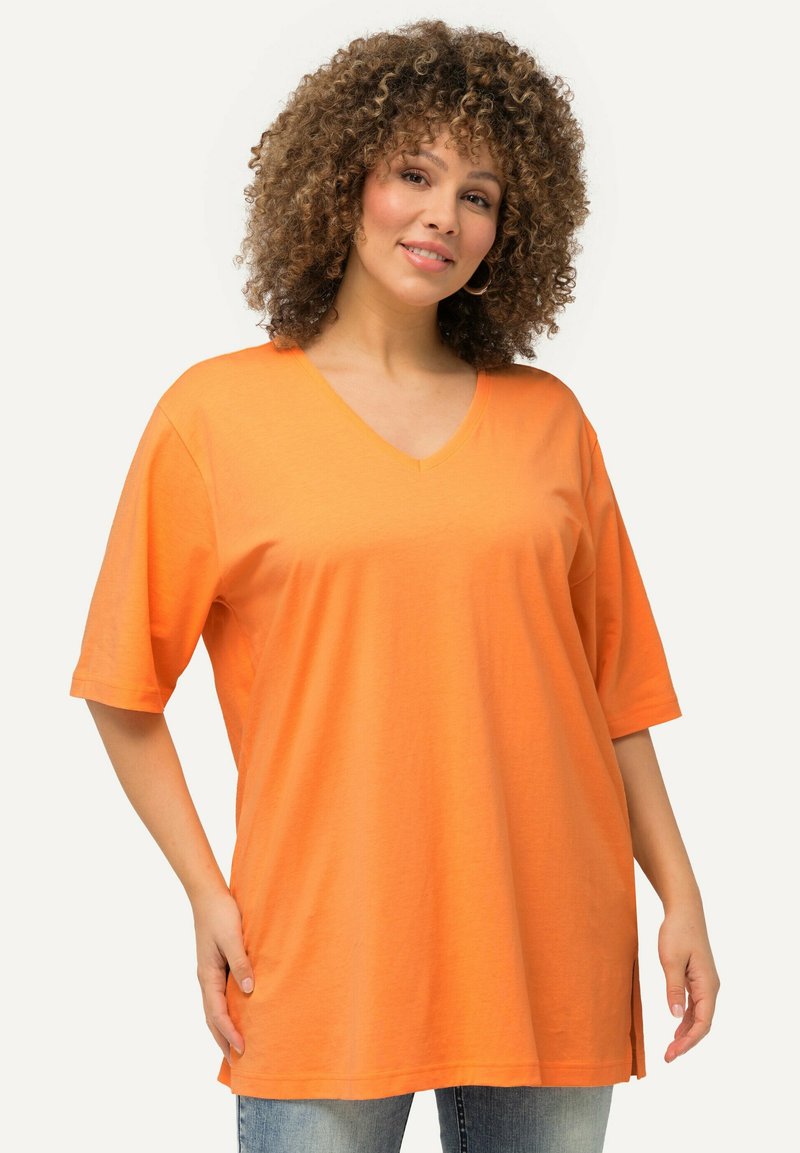 Ulla Popken PLUS SIZE V-NECK TEE - T-Shirt basic - apricot