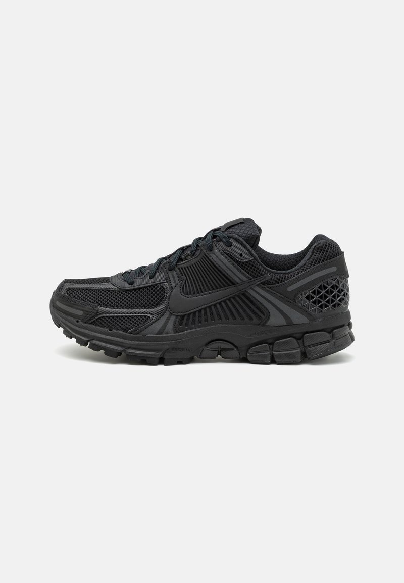 Nike Sportswear - ZOOM VOMERO 5 - Sneakers - black, Forstør