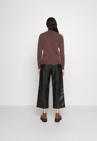 Repeat Camisola - wood