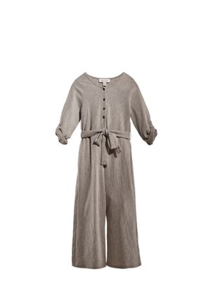 Szary lniany kombinezon z okrągłym dekoltem, zapinany na guziki z przodu, z długimi rękawami i związanym paskiem w talii. Szerokie nogawki.