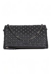 Mustast tikitud nahast käekott metallist kolju detailide, hõbedase kett- ja lukuga. Omaduseks on sile tekstuur ja struktureeritud kuju.