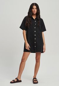 ST MRLO DENIM SHIRT DRESS - Haljina od trapera - washed black