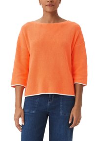 comma casual identity Sweter