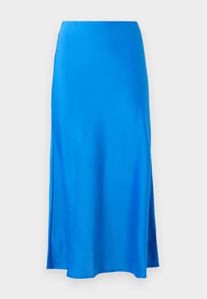 Blå satin maxikjole med en glat tekstur, let A-formet skæring og sideslids, der giver en flydende silhuet.