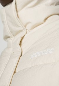 Calvin Klein Jeans Giacca invernale - off-white