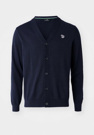 Tengerészeti kötött kardigán V nyakkal, öt fekete gombbal és egy kis színes logóval a bal mellrészen. Simább textúra, hosszú ujjakkal.