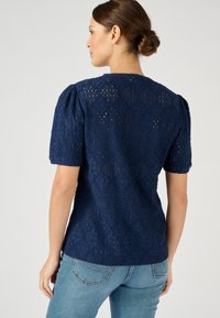 Damart EN AJOURÉE EFFET - Camicetta - bleu marine