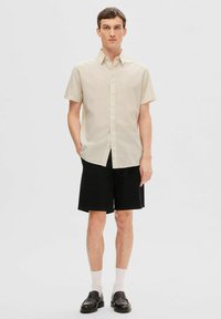Selected Homme KURZÄRMELIG - Košile - pure cashmere
