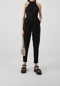 WAL G. Mono - black